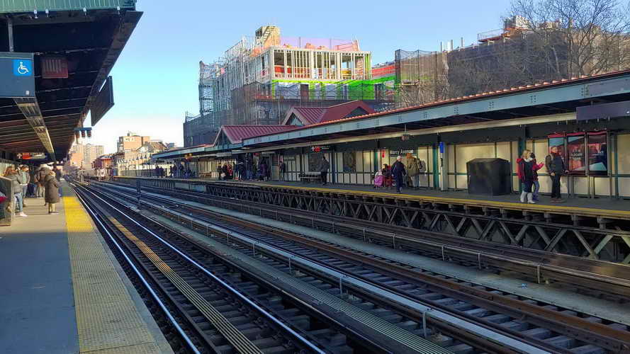 NYC_2020-01-29 15-29-39_CELL_20200129_152939_HDR